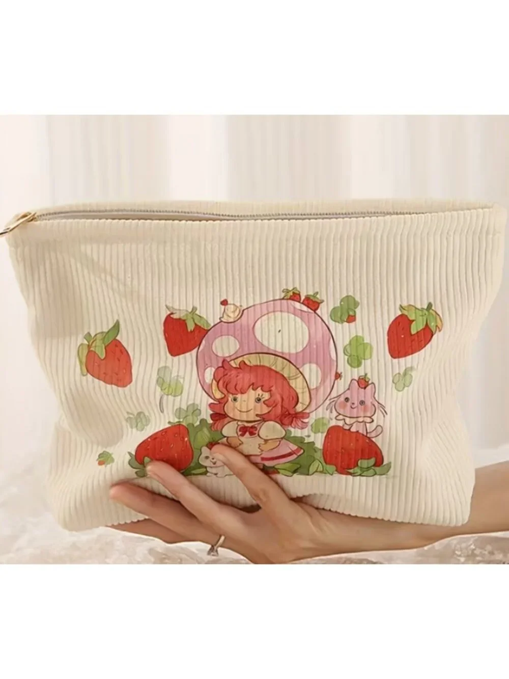 Strawberry Girl Corduroy Makeup Bag Cute Strawberry Print Cosmetic Pouch Zipper
